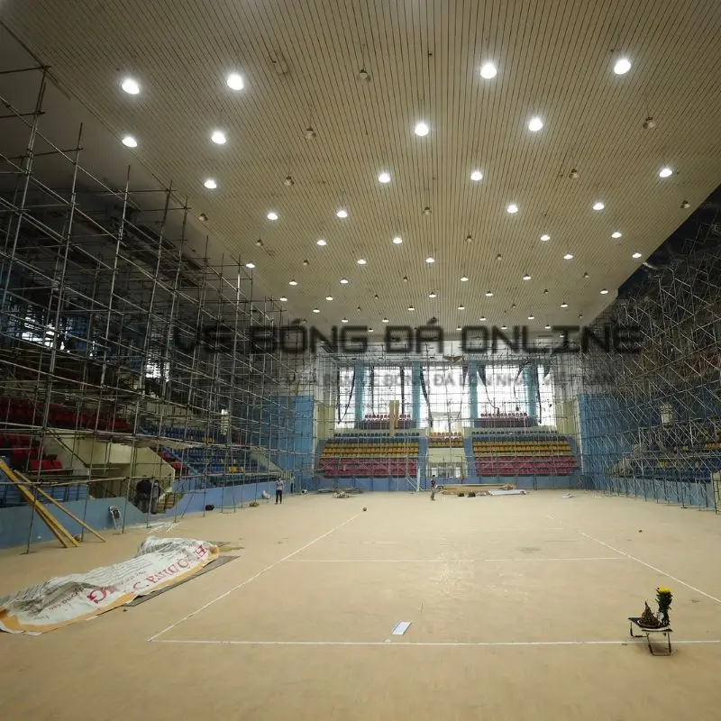 Không gian bên trong nhà thi đấu huyện Gia Lâm