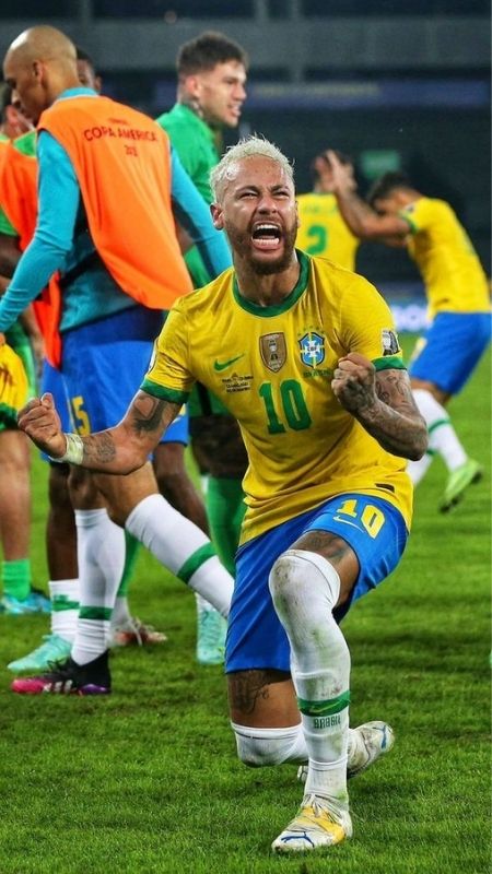 Hình nền Neymar 4K khi thi đấu ở Champions League