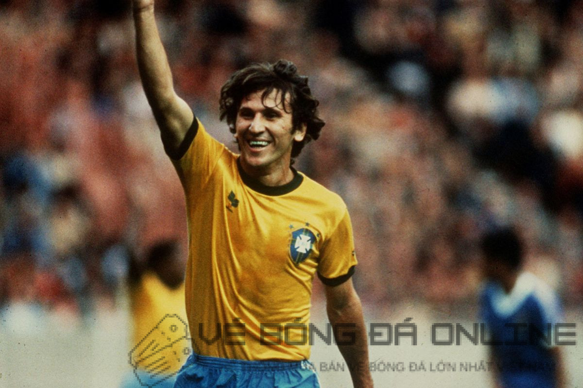 Zico, Pele trắng với những cú sút phạt như búa bổ