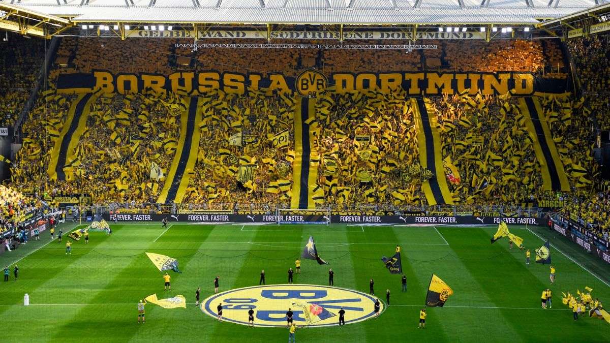 Đội hình giá rẻ của Dortmund FO4