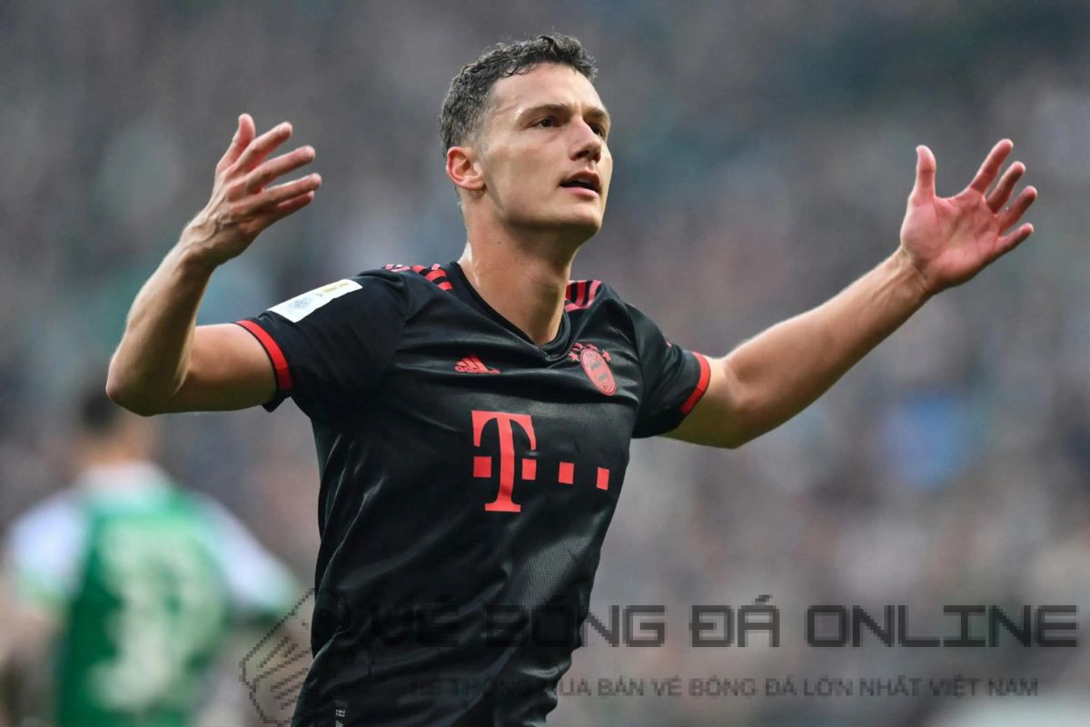 Hậu vệ cánh phải Benjamin Pavard